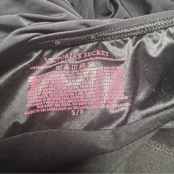 Victoria’s Secret Swim Crossover Halter One Piece - Picture 6 of 7